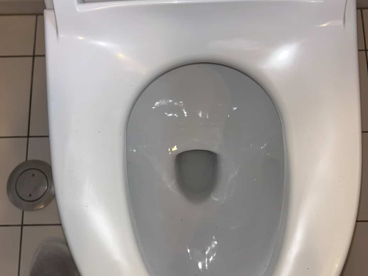 便器内 施工後